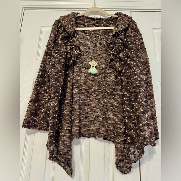 Beautiful! Conrad C Collection detailed & ruffled cardigan! - Picture 9 of 14